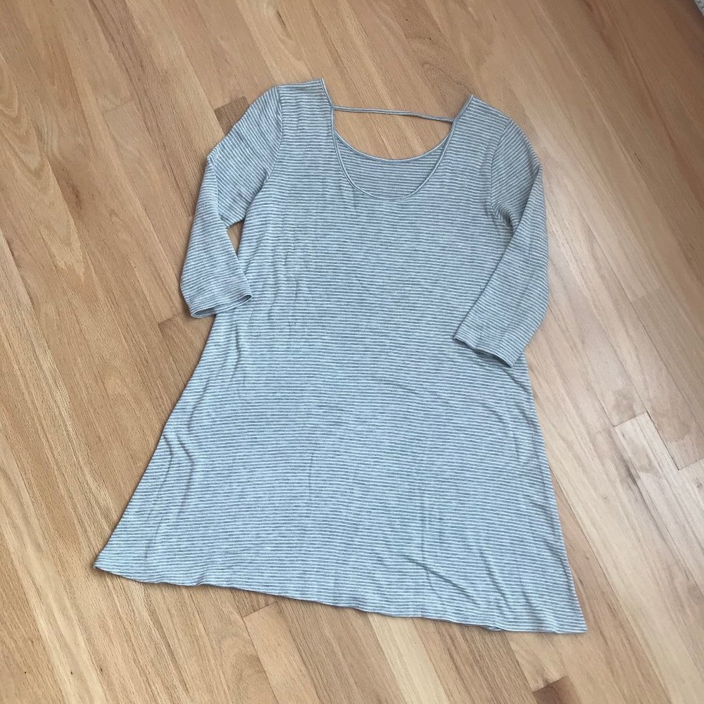 OLIVE & OAK Stripe 3/4 Sleeve Dress Grey GUC | S